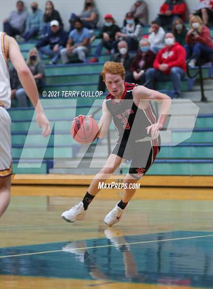 Thumbnail 2 in Bear River vs. Mountain View (Eagle Holidat Shootout) photogallery.