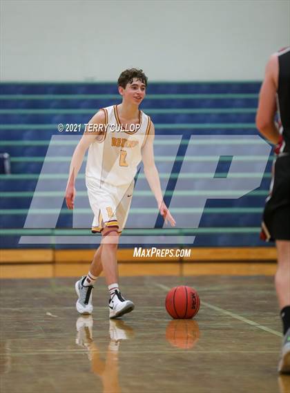 Thumbnail 1 in Bear River vs. Mountain View (Eagle Holidat Shootout) photogallery.
