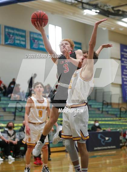 Thumbnail 1 in Bear River vs. Mountain View (Eagle Holidat Shootout) photogallery.