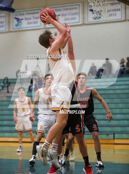 Thumbnail 2 in Bear River vs. Mountain View (Eagle Holidat Shootout) photogallery.