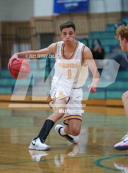 Thumbnail 2 in Bear River vs. Mountain View (Eagle Holidat Shootout) photogallery.