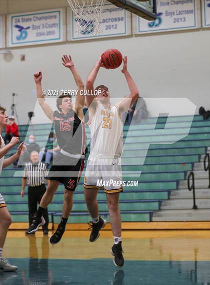 Thumbnail 1 in Bear River vs. Mountain View (Eagle Holidat Shootout) photogallery.