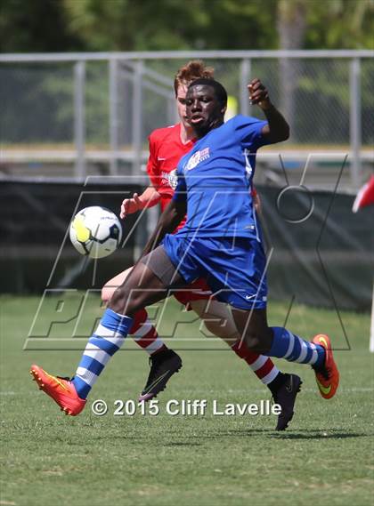 Thumbnail 2 in North vs. South (North-South Soccer Classic) photogallery.