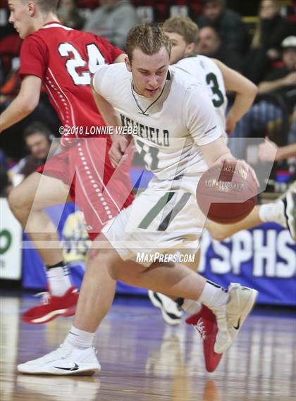 Thumbnail 1 in Newfield vs. Moriah (NYSPHSAA Class D Semifinal) photogallery.