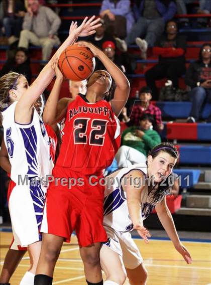 Thumbnail 1 in Coudersport vs. Aliquippa (PIAA Class A 1st Round) photogallery.