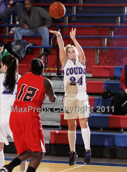 Thumbnail 2 in Coudersport vs. Aliquippa (PIAA Class A 1st Round) photogallery.