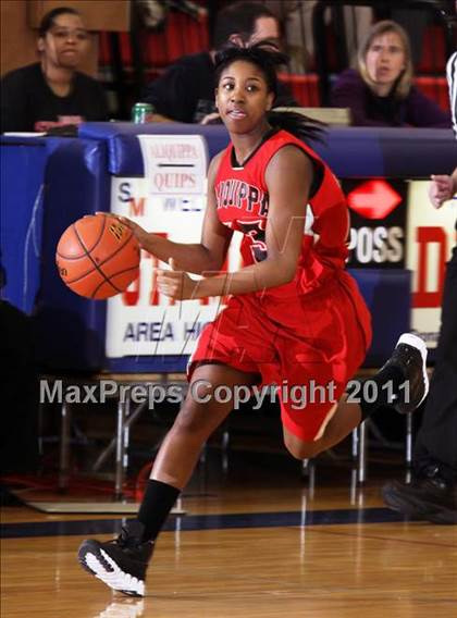 Thumbnail 1 in Coudersport vs. Aliquippa (PIAA Class A 1st Round) photogallery.