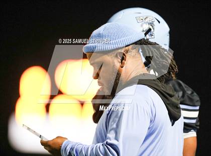 Thumbnail 2 in James Logan @ Tennyson photogallery.