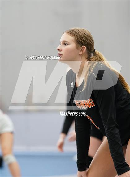 Thumbnail 2 in Royal Oak vs. Flushing (Beast of the East) photogallery.