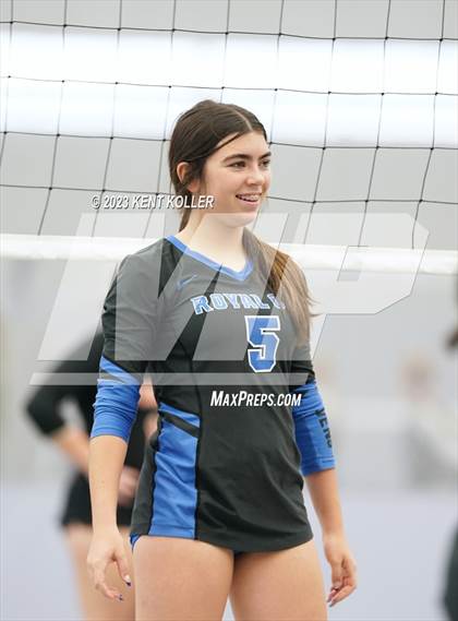 Thumbnail 1 in Royal Oak vs. Flushing (Beast of the East) photogallery.