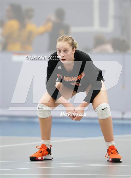Thumbnail 1 in Royal Oak vs. Flushing (Beast of the East) photogallery.