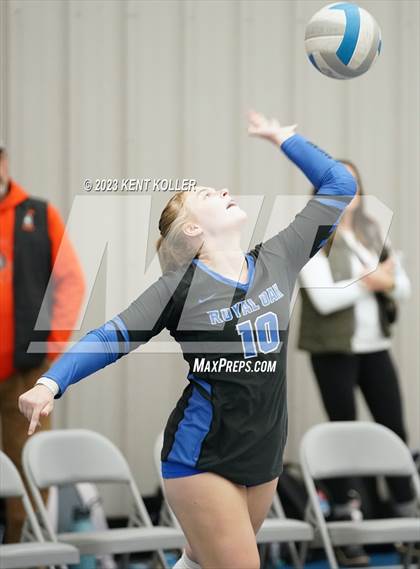 Thumbnail 2 in Royal Oak vs. Flushing (Beast of the East) photogallery.