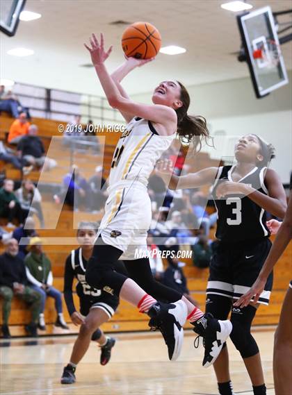 Thumbnail 3 in Alpharetta @ Sequoyah photogallery.