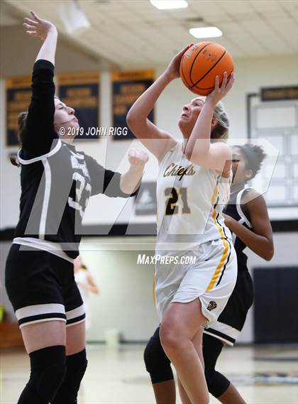 Thumbnail 3 in Alpharetta @ Sequoyah photogallery.