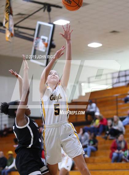 Thumbnail 1 in Alpharetta @ Sequoyah photogallery.