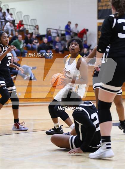 Thumbnail 3 in Alpharetta @ Sequoyah photogallery.
