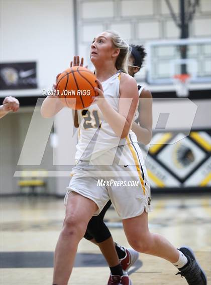 Thumbnail 2 in Alpharetta @ Sequoyah photogallery.