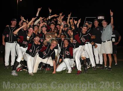 Thumbnail 2 in El Rancho vs. Oaks Christian (CIFSS Division 4 Championship) photogallery.