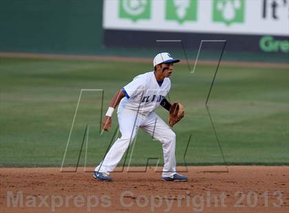 Thumbnail 1 in El Rancho vs. Oaks Christian (CIFSS Division 4 Championship) photogallery.