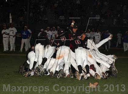 Thumbnail 1 in El Rancho vs. Oaks Christian (CIFSS Division 4 Championship) photogallery.