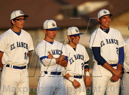 Thumbnail 2 in El Rancho vs. Oaks Christian (CIFSS Division 4 Championship) photogallery.