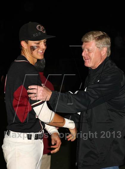 Thumbnail 2 in El Rancho vs. Oaks Christian (CIFSS Division 4 Championship) photogallery.