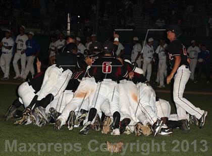 Thumbnail 3 in El Rancho vs. Oaks Christian (CIFSS Division 4 Championship) photogallery.