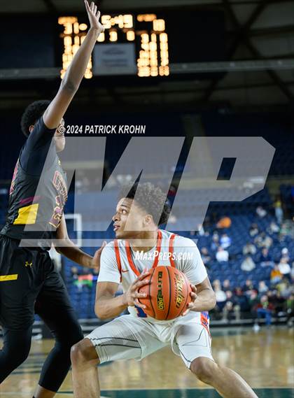 Thumbnail 1 in O'Dea @ Rainier Beach (WIAA 3A Semifinals) photogallery.