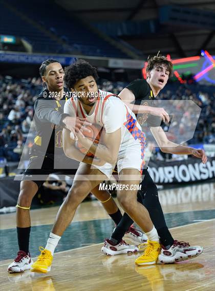 Thumbnail 1 in O'Dea @ Rainier Beach (WIAA 3A Semifinals) photogallery.