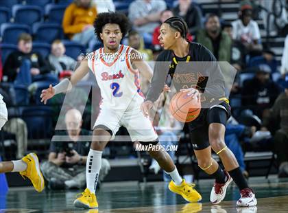 Thumbnail 2 in O'Dea @ Rainier Beach (WIAA 3A Semifinals) photogallery.