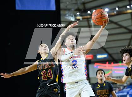 Thumbnail 3 in O'Dea @ Rainier Beach (WIAA 3A Semifinals) photogallery.