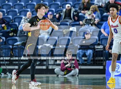 Thumbnail 3 in O'Dea @ Rainier Beach (WIAA 3A Semifinals) photogallery.