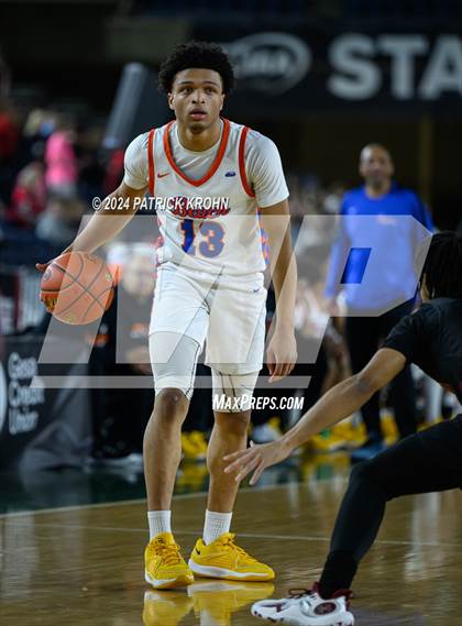 Thumbnail 2 in O'Dea @ Rainier Beach (WIAA 3A Semifinals) photogallery.