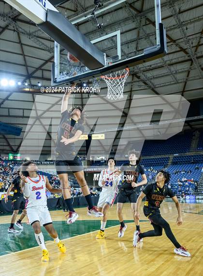 Thumbnail 1 in O'Dea @ Rainier Beach (WIAA 3A Semifinals) photogallery.