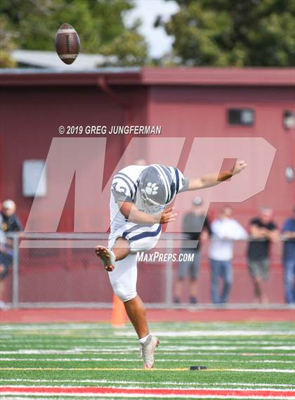 Thumbnail 2 in Marin Catholic @ Redwood photogallery.
