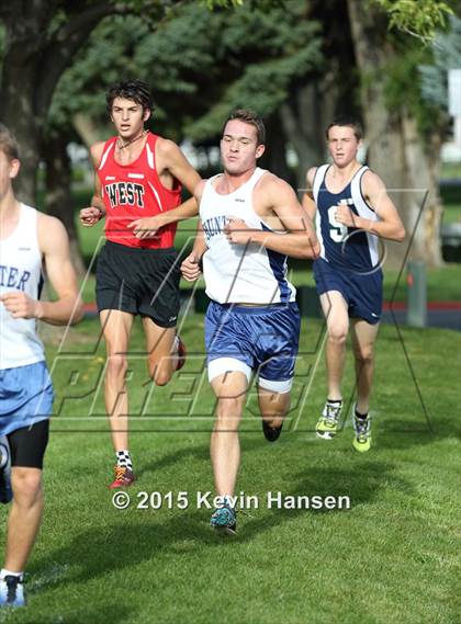 Thumbnail 2 in UHSAA Region 2 Championships photogallery.