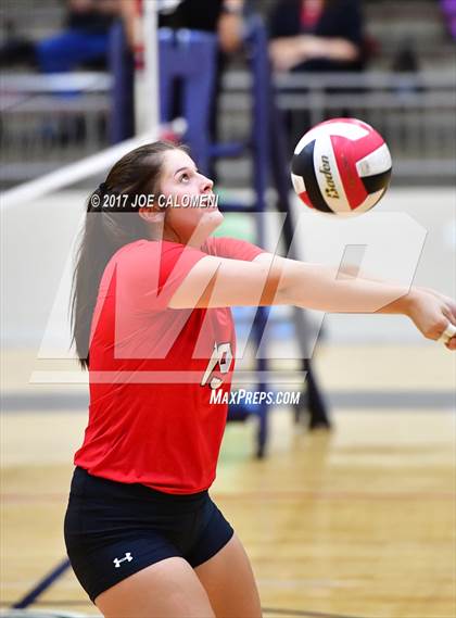Thumbnail 2 in O'Connor vs Canyon (6A Region 4 Bi-District) photogallery.