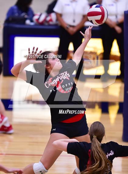 Thumbnail 2 in O'Connor vs Canyon (6A Region 4 Bi-District) photogallery.