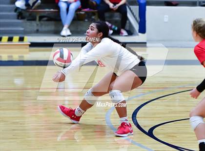 Thumbnail 1 in O'Connor vs Canyon (6A Region 4 Bi-District) photogallery.