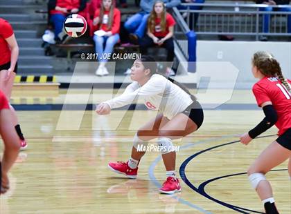 Thumbnail 2 in O'Connor vs Canyon (6A Region 4 Bi-District) photogallery.