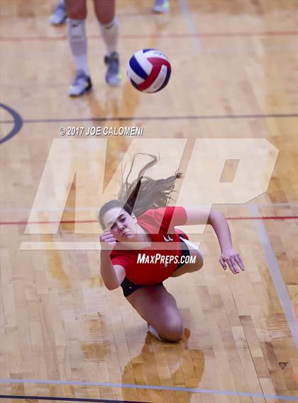 Thumbnail 3 in O'Connor vs Canyon (6A Region 4 Bi-District) photogallery.
