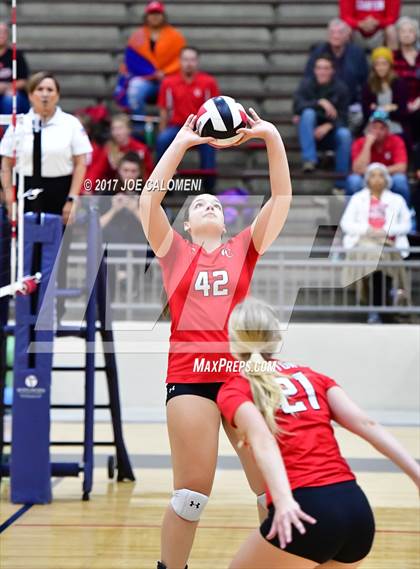 Thumbnail 1 in O'Connor vs Canyon (6A Region 4 Bi-District) photogallery.