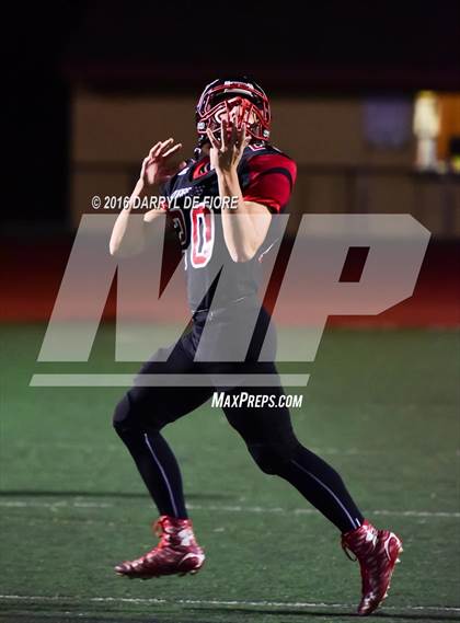 Thumbnail 2 in San Mateo @ Westmont (CIF CS Quarterfinal Playoff) photogallery.