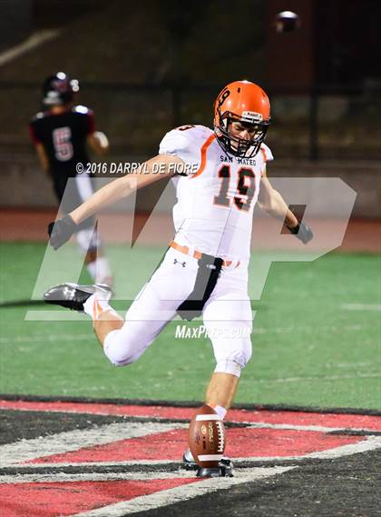 Thumbnail 2 in San Mateo @ Westmont (CIF CS Quarterfinal Playoff) photogallery.