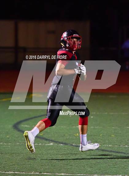 Thumbnail 2 in San Mateo @ Westmont (CIF CS Quarterfinal Playoff) photogallery.