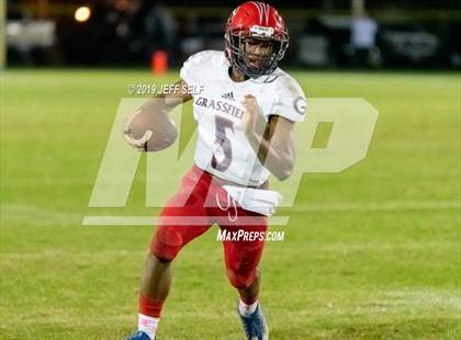 Thumbnail 2 in Grassfield @ Great Bridge photogallery.
