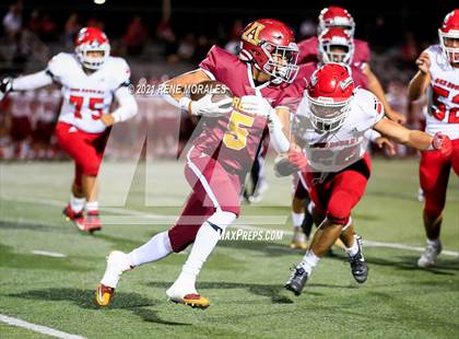 Thumbnail 3 in Burroughs vs Arcadia photogallery.