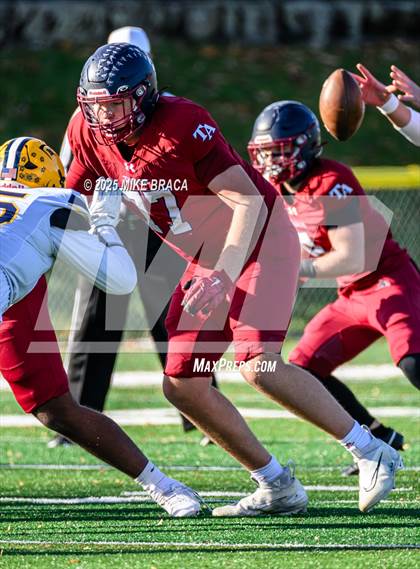 Thumbnail 3 in Buckingham Browne & Nichols vs. Tabor Academy (NEPSAC John Papas Bowl) photogallery.