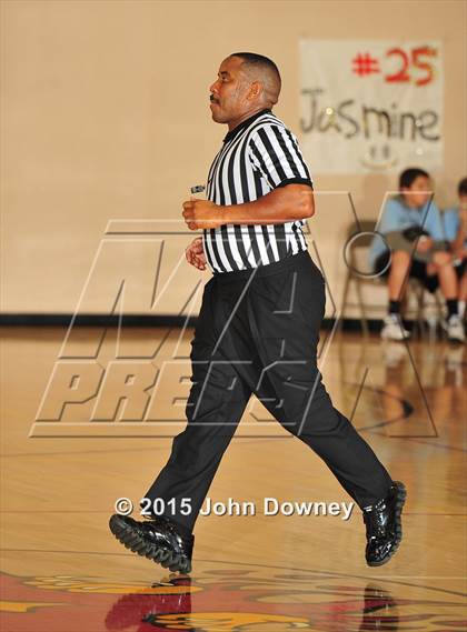 Thumbnail 2 in Dana Hills @ Downey (MaxPreps Holiday Classic) photogallery.