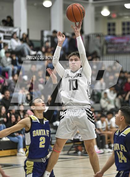 Thumbnail 2 in JV: Santa Fe @ Capital photogallery.